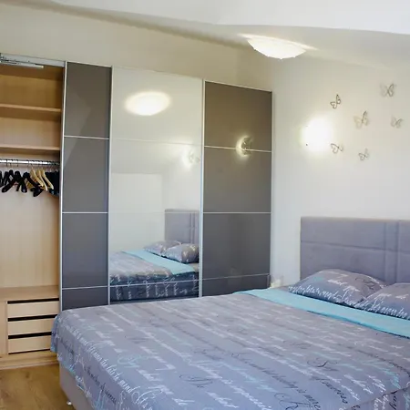 Cosy Nest 스플리트