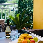 Cosy Nest Апартаменты